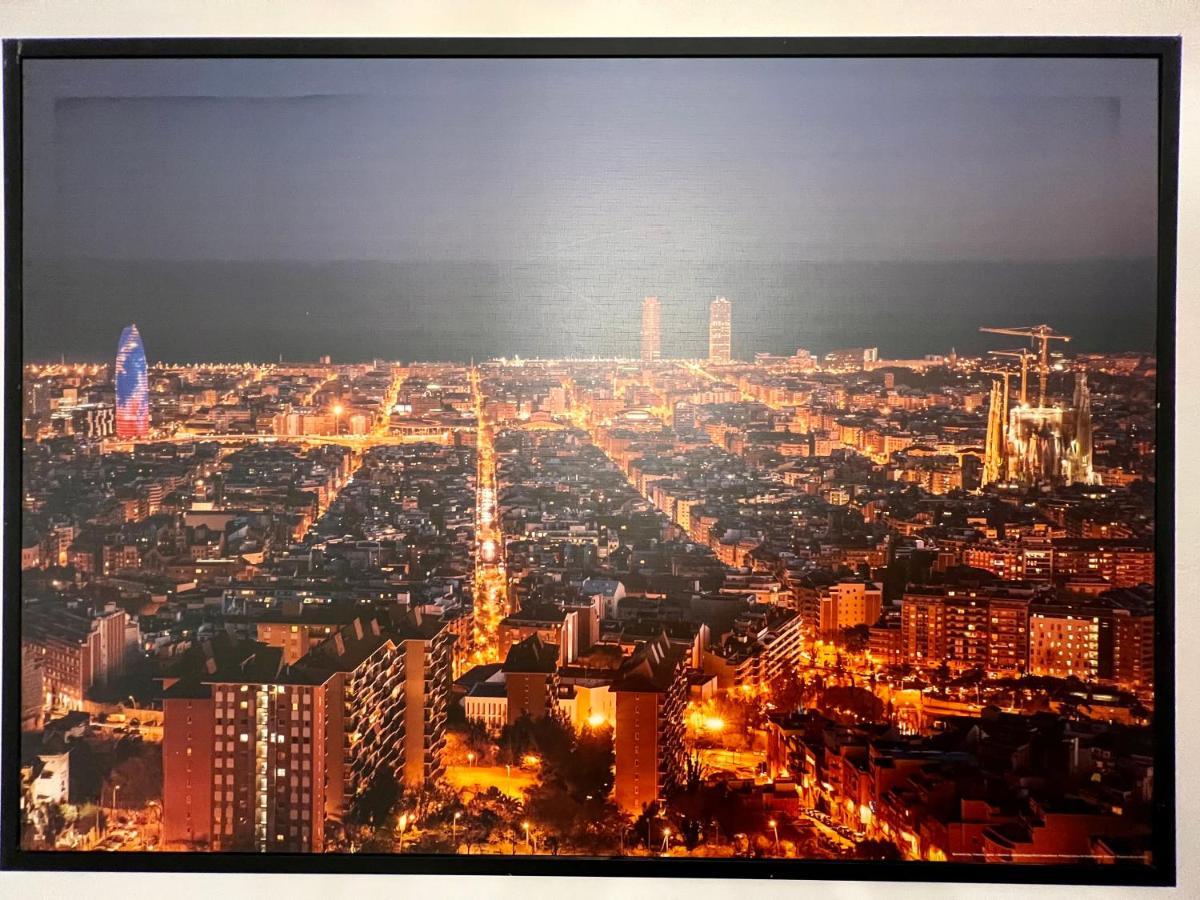 Room Familiar Sants บาร์เซโลนา ภายนอก รูปภาพ